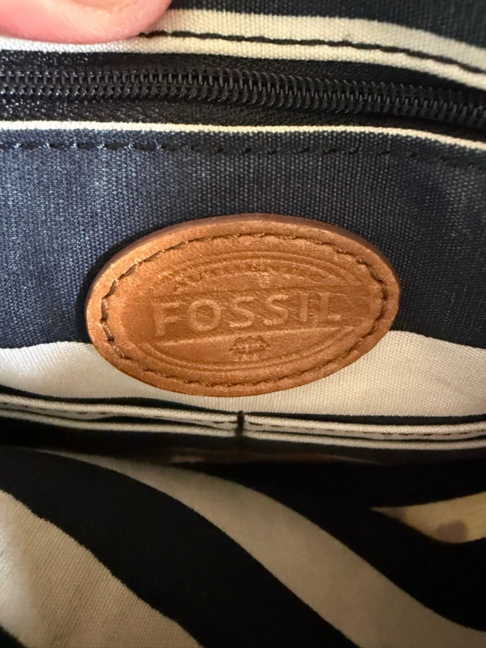 Fossil Sydney Floral print Crossbody Shoulder Bag - Picture 5 of 10